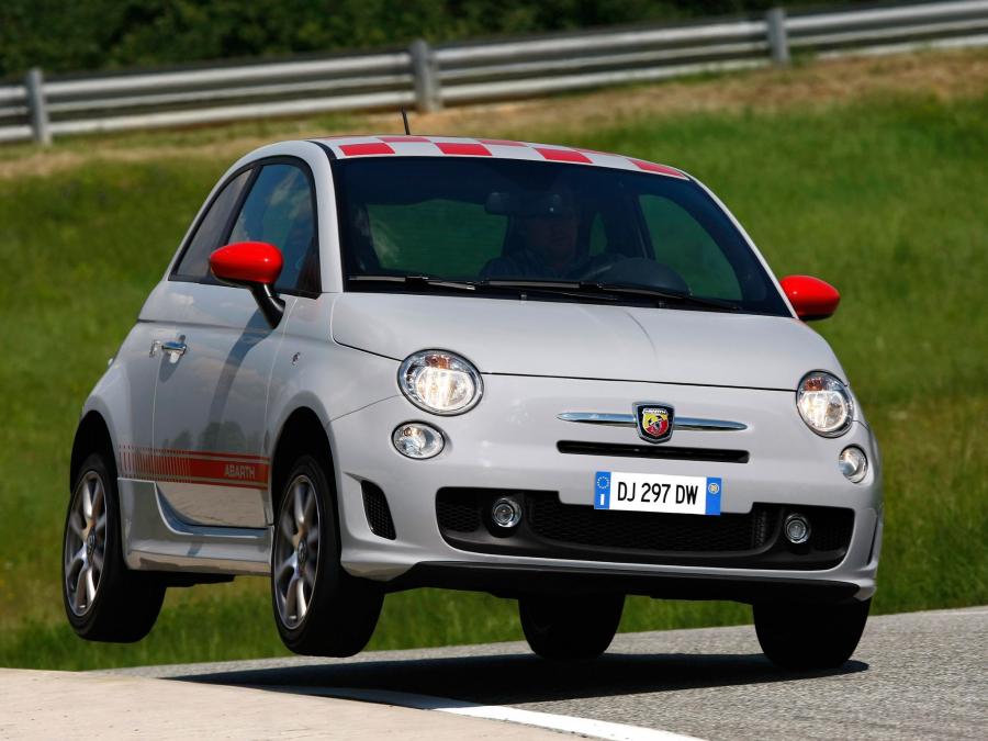  Abarth 500 Opening Edition 2008 года  (фото 4 из 7)